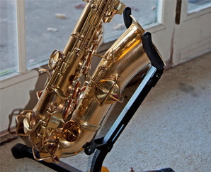 conn-new-wonder-alto-6m-bare-brass