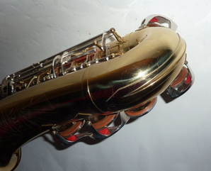Eb Alto - sn 164296 - Lacquer with Nickel Plated Keywork