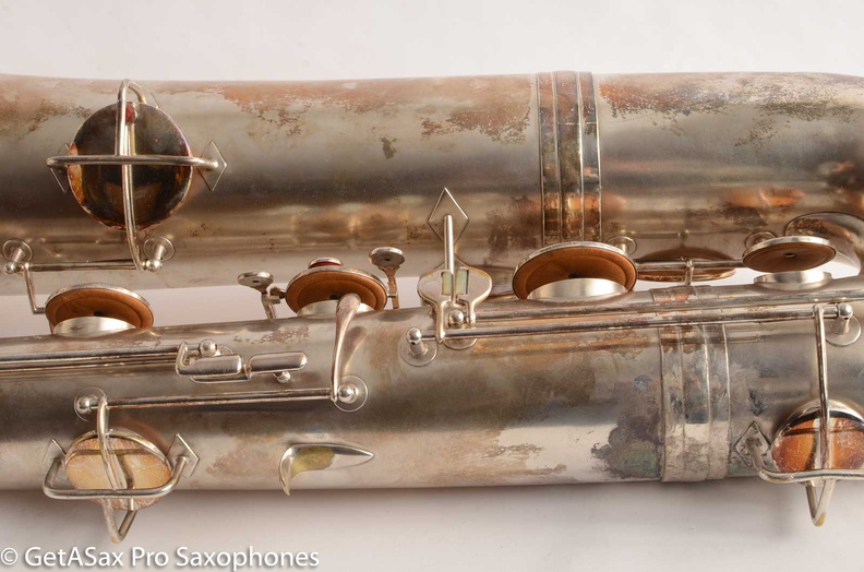 Holton-Conn-Bass-Saxophone-P22298-21.jpg