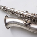 Saxophone-alto-Conn-New-Wonder-argenté-sablé-2.jpg