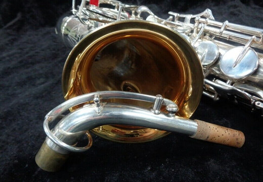 American Makes & Models / Buescher / Aristocrat Series / The New Aristocrat / Eb Alto 265777 - display this album Eb Alto 265777