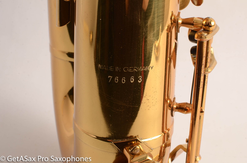 Couf-Superba-1-Tenor-Saxophone-OH-76663-4.jpg