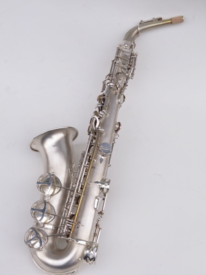 Saxophone-alto-Lebblanc-semi-rationnel-argenté-sablé-gravé-8 2