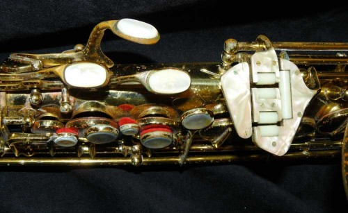 mother-of-pearl-key-touches