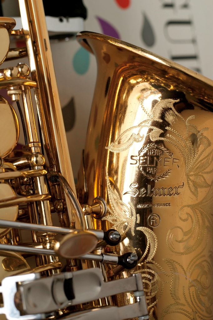 A One-Handed Mark VII Alto