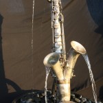 bari sax, baritone saxophone fountain, water, double bells