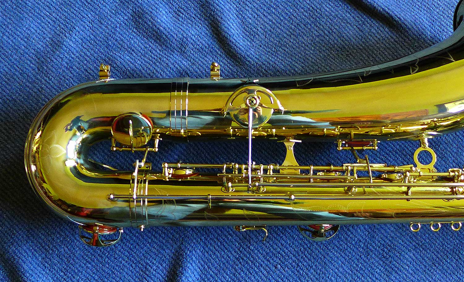 left-side-lower-half-the-bassic-sax-blog