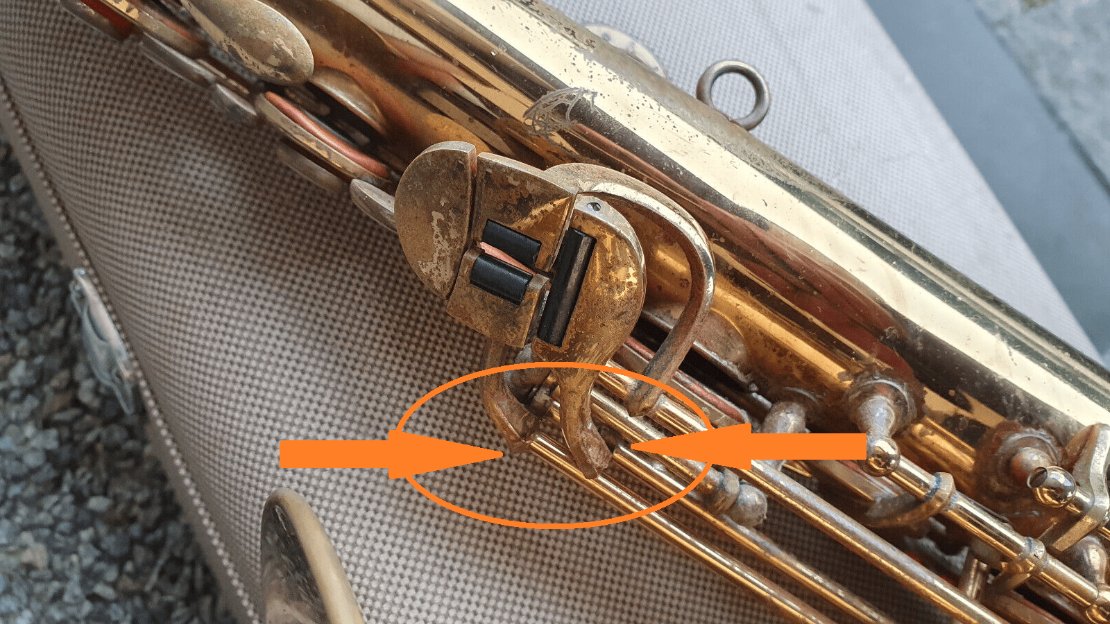 ace left pinkie cluster vintage saxophone, lacquer tenor saxophone, vintage German saxophone, Ace, Dörfler & Jörka, Keilwerth, saxophone keys