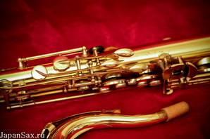 Bb Tenor - sn 174264 - January 1974 - Lacquer