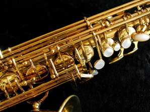 Eb Alto - sn 002182xx - 1998 - Lacquer with Sterling Neck