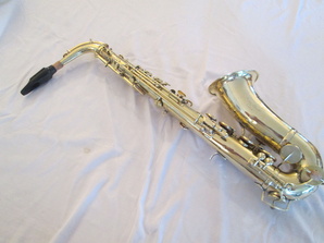 Eb Alto - sn 12235 - Bare Brass