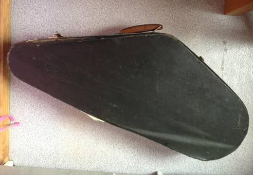 case exterior (35 visits) case exterior