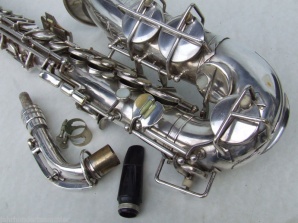 right side lower portion with neck left side