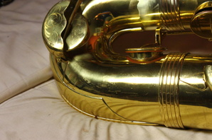 bow right side   bell to bow connecting ring