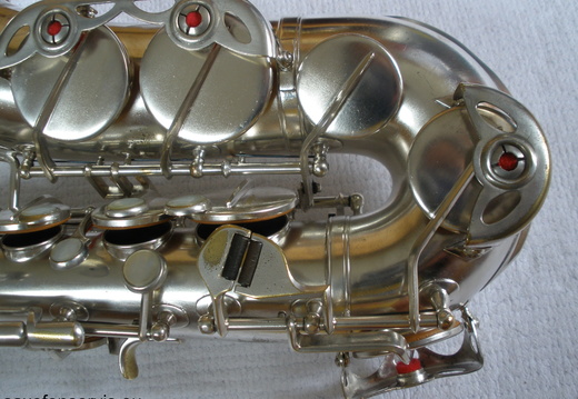 Eb Alto 19682 (255 visits) Offsite Gallery: http://www.saxofonservis.eu/saxofonservis/7-GALERIE/144-Amati-Toneking-No-19682 Eb Alto 19682