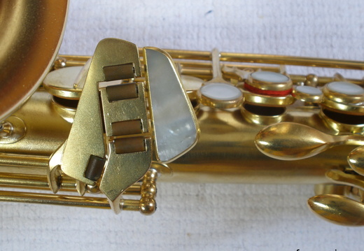Eb Alto 19718 (248 visits) Offsite Gallery: http://www.saxofonservis.eu/saxofonservis/7-GALERIE/112-Amati-Toneking-No-19718 Eb Alto 19718