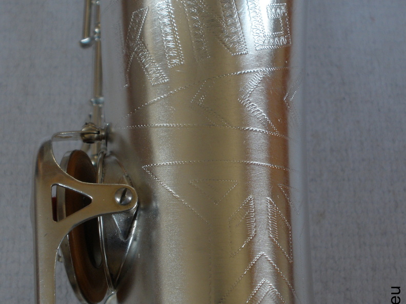 Eb Alto 14388 - Modell 3 (91 visits) Offsite Gallery: http://www.saxofonservis.eu/saxofonservis/7-GALERIE/50-Keilwerth-King-No-14388 Eb Alto 14388 - Modell 3