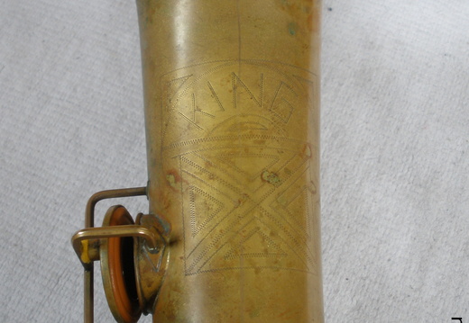 Bb Tenor 12682 (232 visits) Offsite Gallery: http://www.saxofonservis.eu/saxofonservis/7-GALERIE/48-Keilwerth-King-No-12682 Bb Tenor 12682
