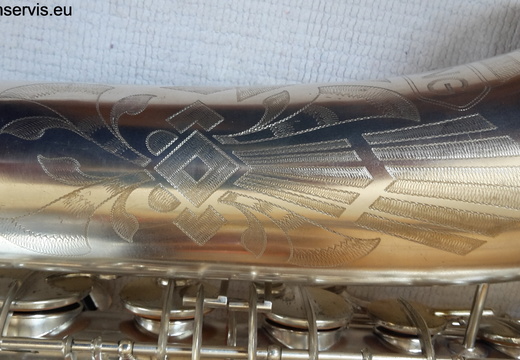 Bb Tenor 17833 (209 visits) Offsite Gallery: http://www.saxofonservis.eu/saxofonservis/7-GALERIE/165-Toneking-No-17833 Bb Tenor 17833