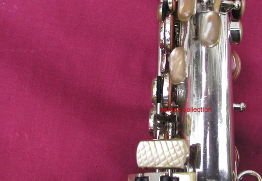 Eb Alto 94x (1926) (184 visites) Offsite Gallery: http://worldwidesax.com/the-vault/our-finest/sarges-collection/ Eb Alto 94x (1926)