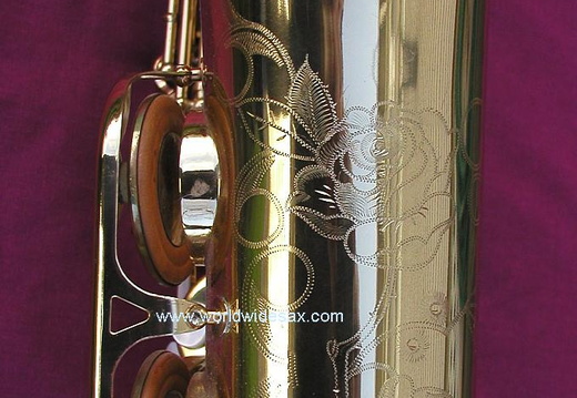 Bb Tenor serial # ? (1984) (232 visits) Offsite Gallery: http://worldwidesax.com/the-vault/our-finest/sarges-collection/ Bb Tenor serial # ? (1984)