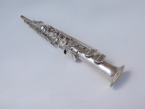 Saxophone-soprano-en-ut-Martin-3