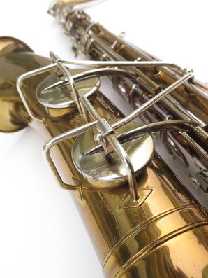 Saxophone-ténor-Martin-committee-2-verni-gravé-5