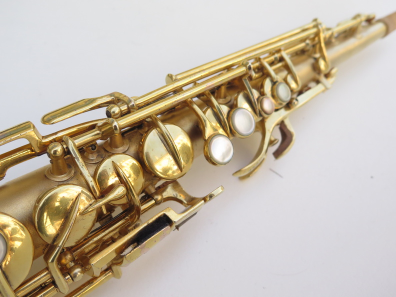 Saxophone-soprano-Conn-plaqué-or-sablé-10.jpg