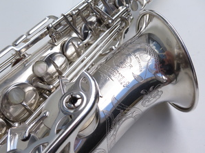 saxophone-alto-Selmer-Balanced-Action-argenté-gravé-15