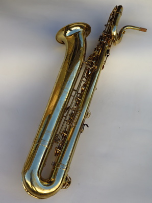 Sax-baryton-Selmer-Mark-6-verni-gravé-20