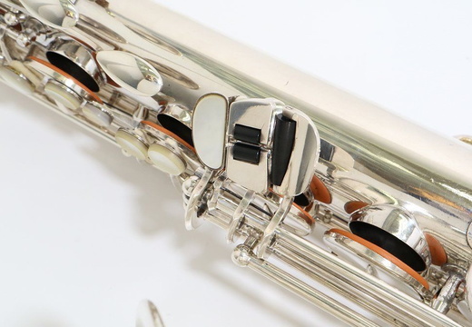Bb Tenor 897xx - display this album Bb Tenor 897xx