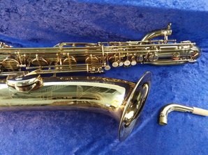 H. Couf Superba I Baritone Saxophone wLow A ser76167c