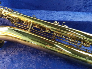 H. Couf Superba I Baritone Saxophone wLow A ser76167g