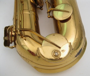 couf superba baritone saxophone 68784d 1024x1024