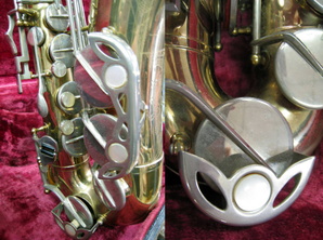 Bell Keys &amp; Key Guard Detail