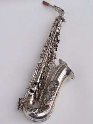 Saxophone-alto-Selmer-balanced-action-argenté-5-e1540393534214