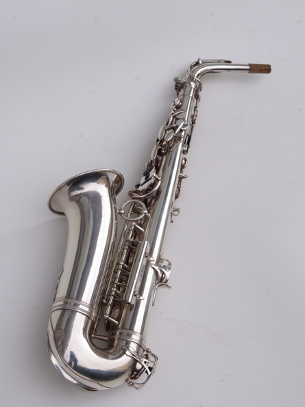 Saxophone-alto-Selmer-balanced-action-argenté-6-e1540393528750.jpg
