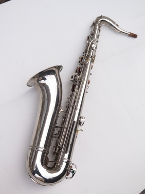 Saxophone-ténor-SML-gold-medal-nickelé-7
