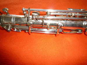 double octave vents in body tube