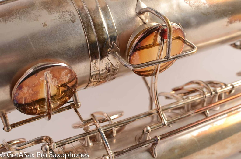 Holton-Conn-Bass-Saxophone-P22298-11.jpg
