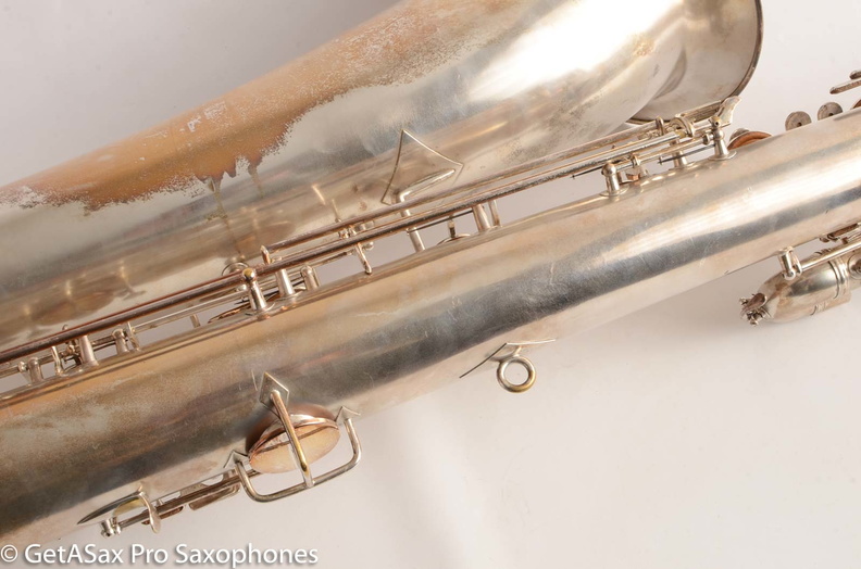 Holton-Conn-Bass-Saxophone-P22298-32.jpg