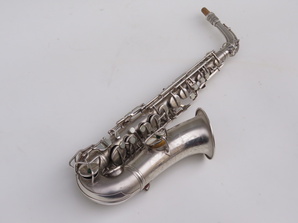 Saxophone-alto-Conn-New-Wonder-argenté-sablé-10