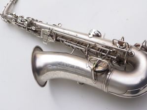 Saxophone-alto-Conn-New-Wonder-argenté-sablé-2
