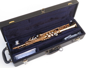 Saxophone-soprano-Yamaha-YSS82-Custom-Z-verni-9