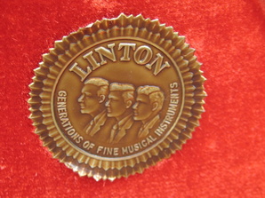 linton badge inside case