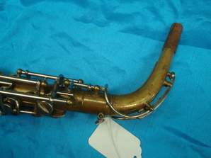 neck right side in socket