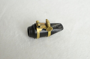 mouthpiece with ligature