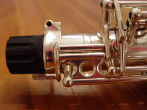 cigar cutter octave key mechanism