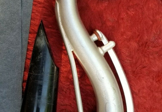 10M Bb Tenor 311444 (1945) - display this album 10M Bb Tenor 311444 (1945)