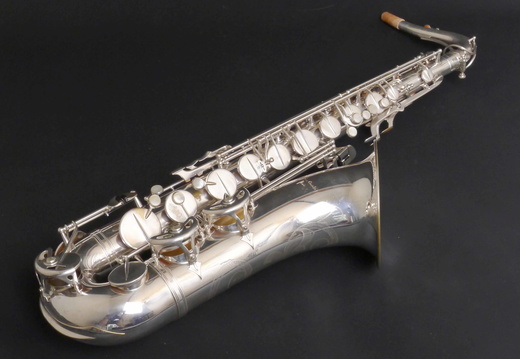 Bb Tenor (appx. 1960) - display this album Bb Tenor (appx. 1960)